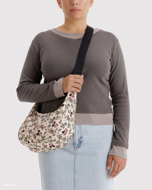 MEDIUM NYLON CRESCENT BAG - US 7228