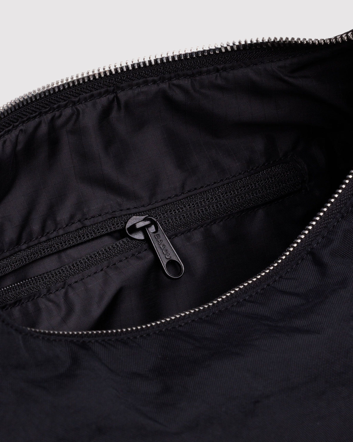 NYLON MERINGUE BAG - US 3330