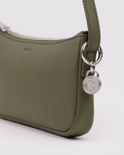 RECYCLED LEATHER POCHETTE - US 6900