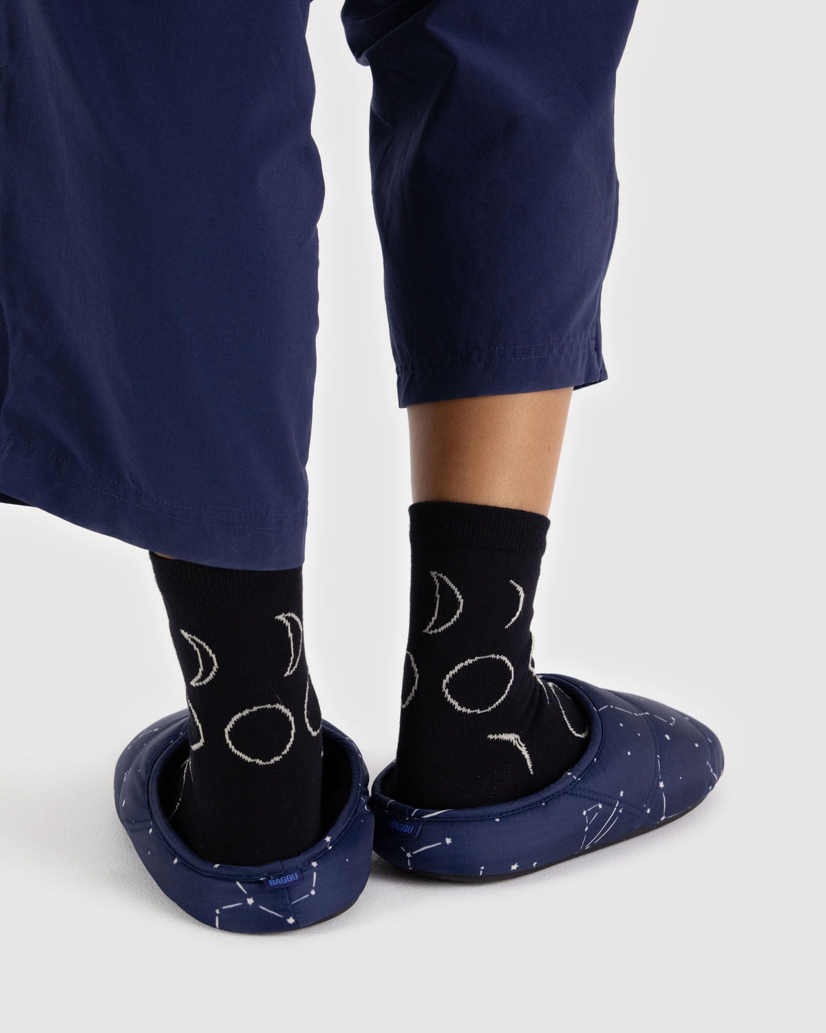 PUFFY SLIPPER - US 0381